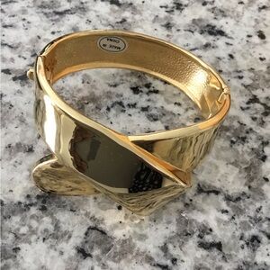 Gold plated bracelet